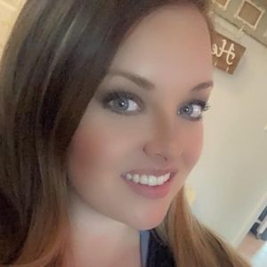 Meet your Posher, Leanne